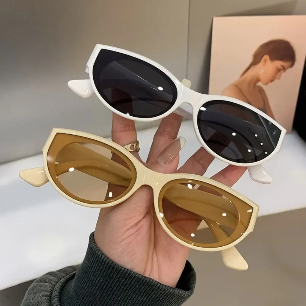 ヴィンテージキャットアイサングラス女性 Y2K ファッション - Vintage Fashion Y2K のレビューと価格