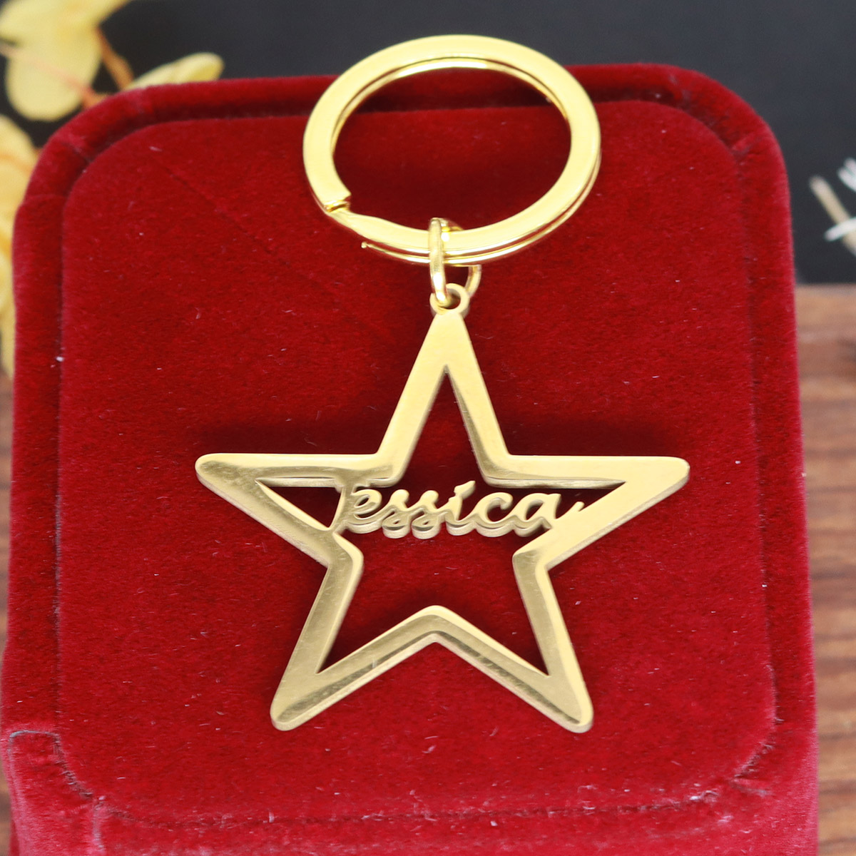 カスタム名スターキーホルダーパーソナライズされたステンレス鋼 - Vintage Fashion Names のレビューと価格