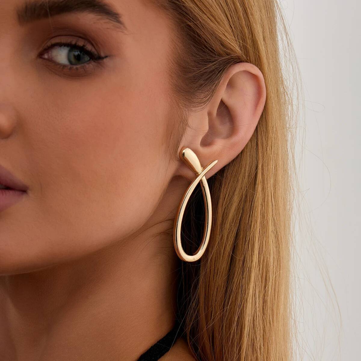 IngeSight.Z シンプルなヴィンテージ中空幾何学スタ - Z Vintage Fashion のレビューと価格
