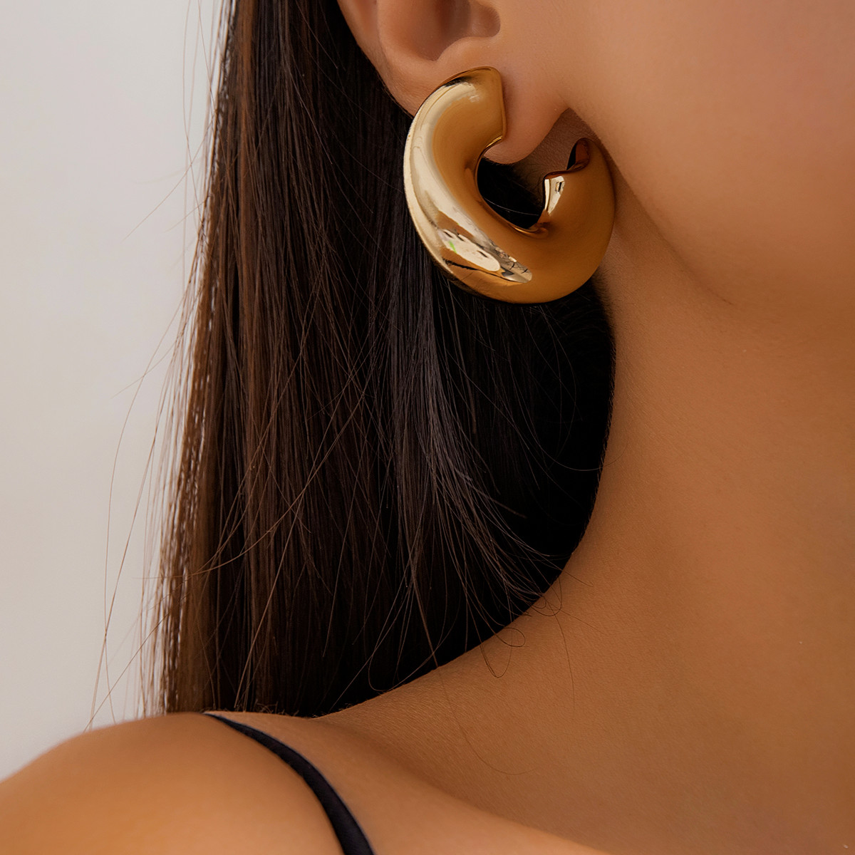 IngeSight.Z ヴィンテージメタル厚い C 字型フー - Z Vintage Fashion のレビューと価格